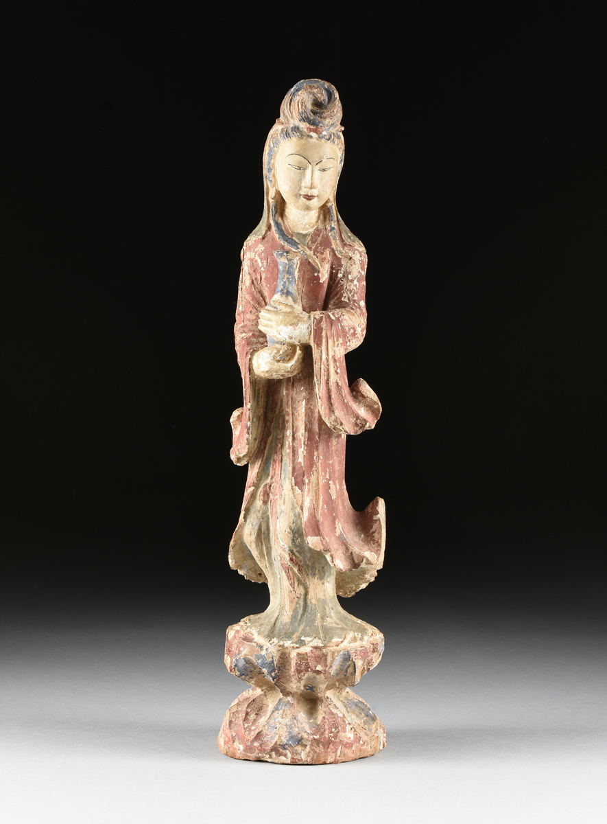 A CHINESE QING DYNASTY POLYCHROME AND GESSO CARVED WOOD GUAN YIN FIGURE, 19TH CENTURY, the figure