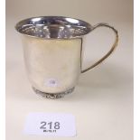 A Garrards silver christening mug 74g