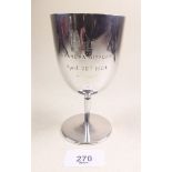 A silver goblet, London 1914, 132g