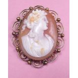 A 9 carat gold framed cameo carved classical lady