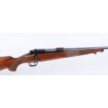 .308 Winchester Model 70 Featherweight, bolt action 5 shot rifle, 22,3/4 ins barrel, chequering