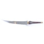 Reproduction plug bayonet, 10,3/4 ins slightly curved clipped blade, brass mounted hardwood grip