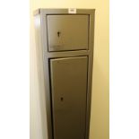 5 gun steel security cabinet with ammo store and keys, 59½ ins x 10¾ ins x 9½ ins