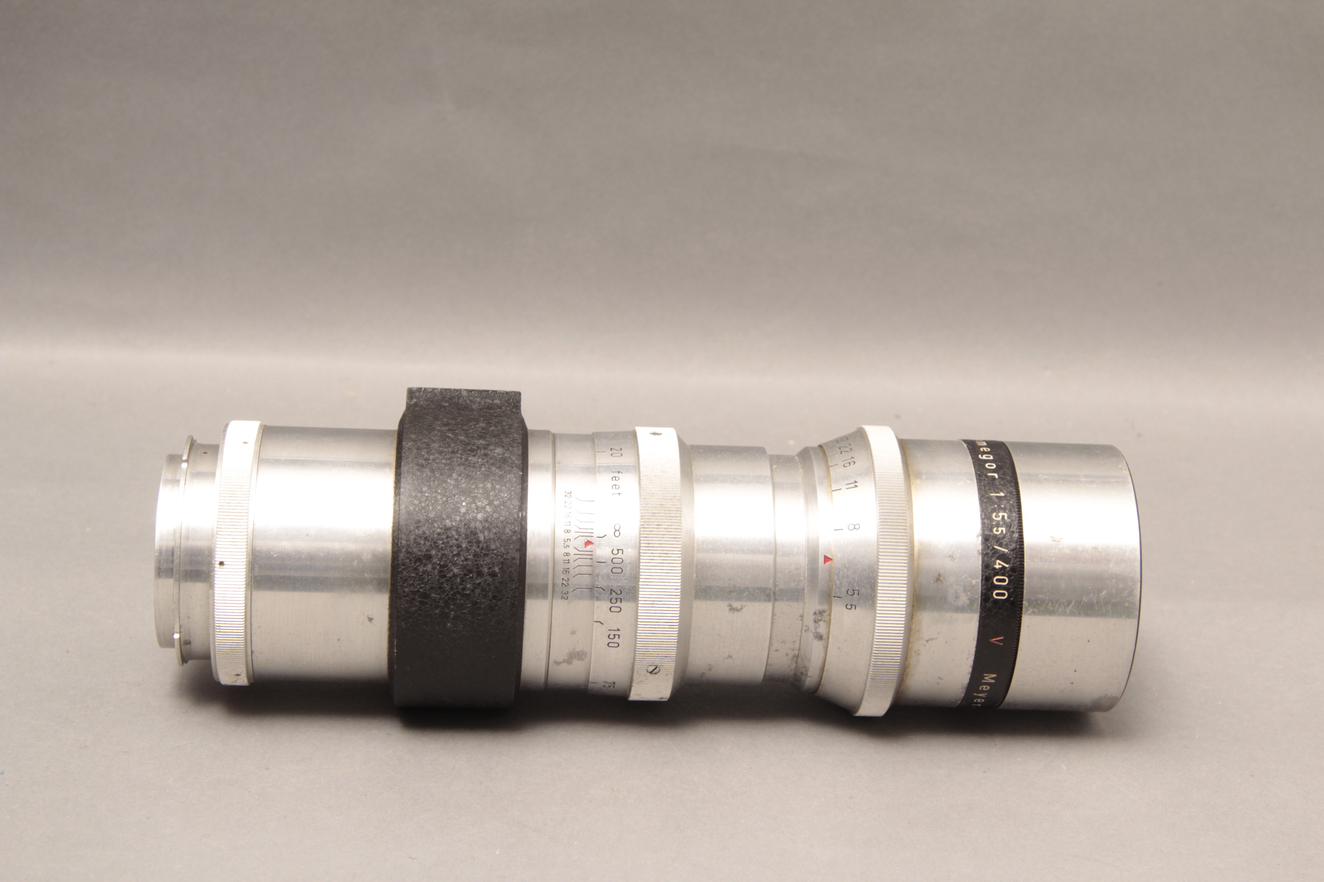 Meyer Tele-Megor Lens, f/5.5 400mm with a label indicating 'for post war Exakta 66'