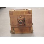 An Unmarked Continental Wooden Tailboard Camera, with F. Jarret Gallos 13x18 Foyer f/7.5 210mm lens