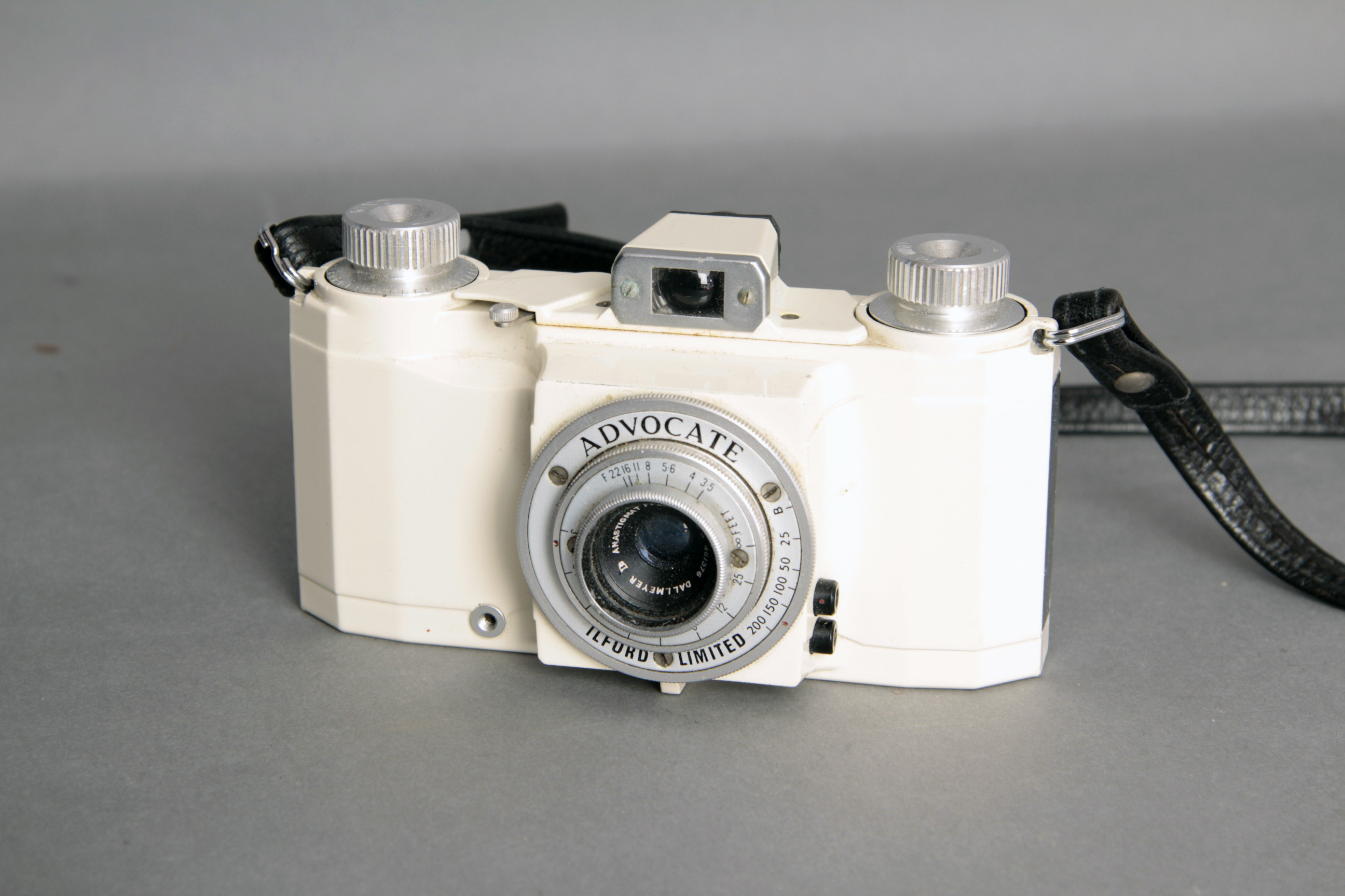 Ilford Advocate Camera, with Dallmeyer f/3.5 35mm lens