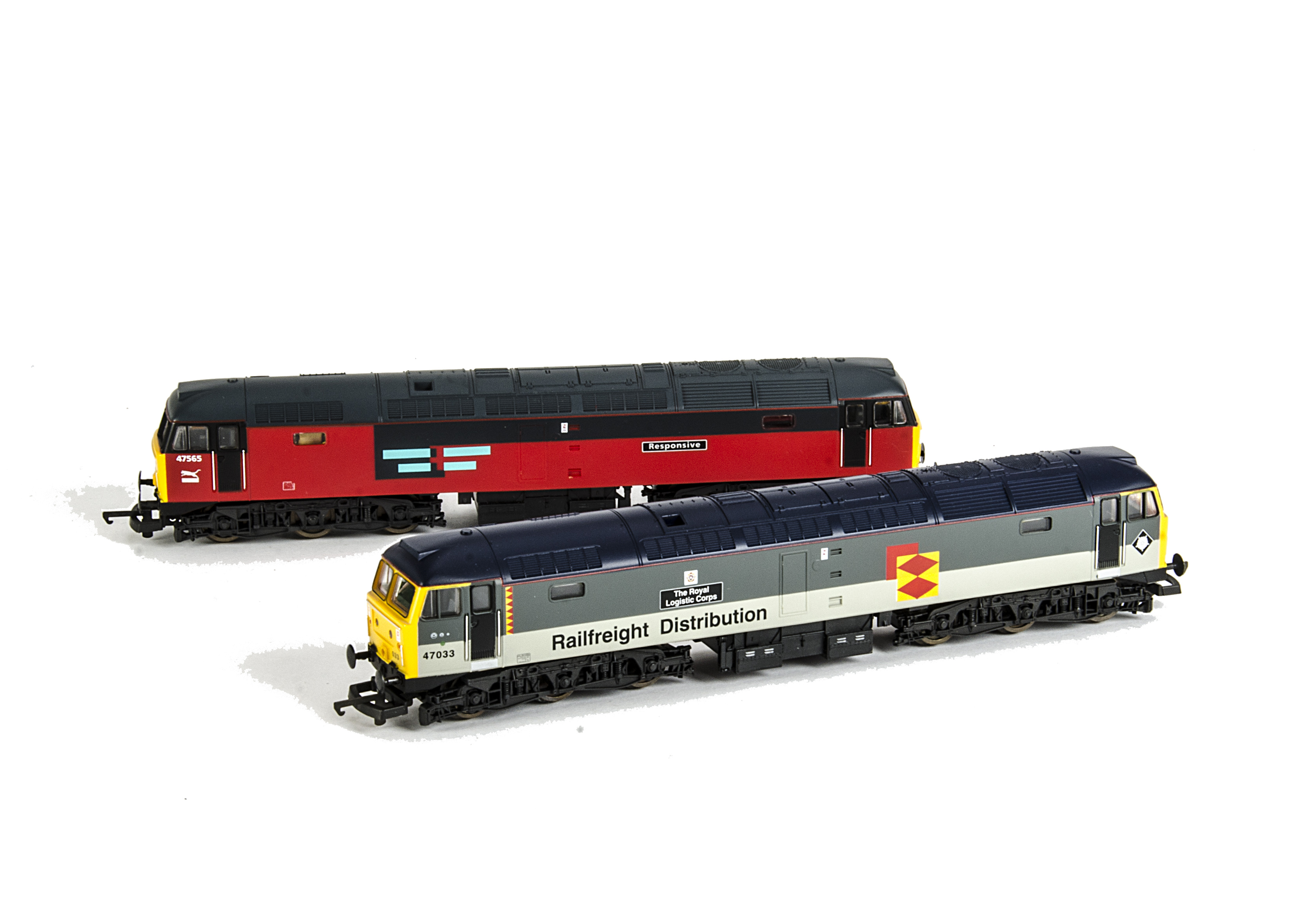 Lima OO Gauge Class 47 Diesel Locomotives, comprising 47033 in Railfreight Sector grey livery as '