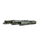 Unboxed Tri-ang TT Gauge BR green Steam Locomotives and Tenders, comprising Britannia class 4-6-2 '