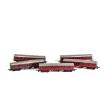 Tri-ang TT Gauge Maroon Suburban Coaches with 1st class numbers, one with squared windows, VG (5)