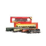 Tri-ang and Tri-ang Hornby 00 Gauge Locomotives and Rolling Stock, including unboxed BR green '
