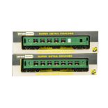 A pair of Wrenn 00 Gauge green SR Coaches, W6006 Brake 2nd and W6007 2nd Class, both in original