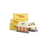 Tri-ang TT Gauge unboxed Goods Shed and Other Items, G, together with Ramsgate signal box,