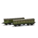 Hornby O Gauge No 2 Southern Railway Suburban Coaches, comprising one composite and one brake/3rd,