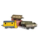 Hornby 0 Gauge Snow Plough and GWR Freight Stock, yellow snow plough with blue trim, flat truck with