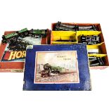 Hornby O Gauge Pre-and Post-War Boxed Sets and other Items, comprising pre-war E320 tank goods set