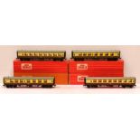 Hornby Dublo 00 Gauge Super Detailed BR WR chocolate and cream Coaches, 4050 1st/2nd (2) and 4061