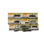 Wrenn Micromodel, Minitrix & Arnold Rapido N' Gauge Coaches and Rolling Stock, including a Wrenn