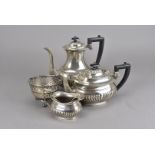 A silver plated tea set, including tray, plus other assorted plated wares (parcel)