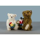 Two Steiff Limited Edition teddy bears: The Exhibition Bear, UK Spring Trade Fair 2003, 225 of 1500;