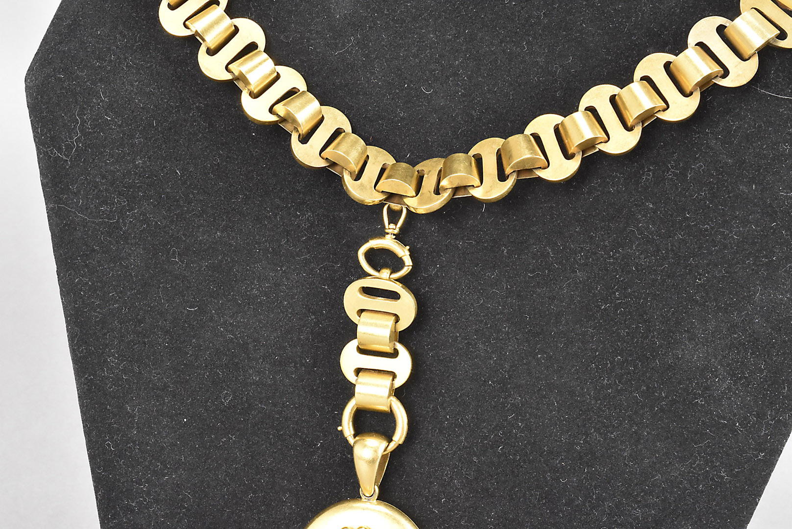A fine Victorian choker necklace and diamond set locket, c1870s, the oval yellow metal locket, - Image 3 of 4
