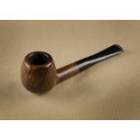 A Savinelli Giubileo D'Oro briar estate pipe, no.207, with straight grain, apple shaped bowl, with a