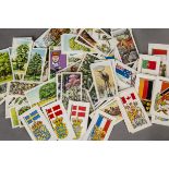 Trade Cards, Mixture, a selection of loose cards, various Manufacturers mainly Brooke Bond, but