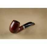 An Interesting Tao & Ilstead briar estate pipe, the bent shape mixed grain with signed shank with