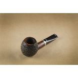A Caminetto briar estate pipe, the sandblasted apple shaped bowl, with a straight shank white
