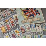 Cigarette Cards, Mixture, a very large quantity of loose cigarette cards, various Manuafacturers and