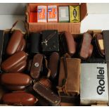 Vintage cameras, including box cameras, a Rolleiflex SL 35 E in box, Agfa etc