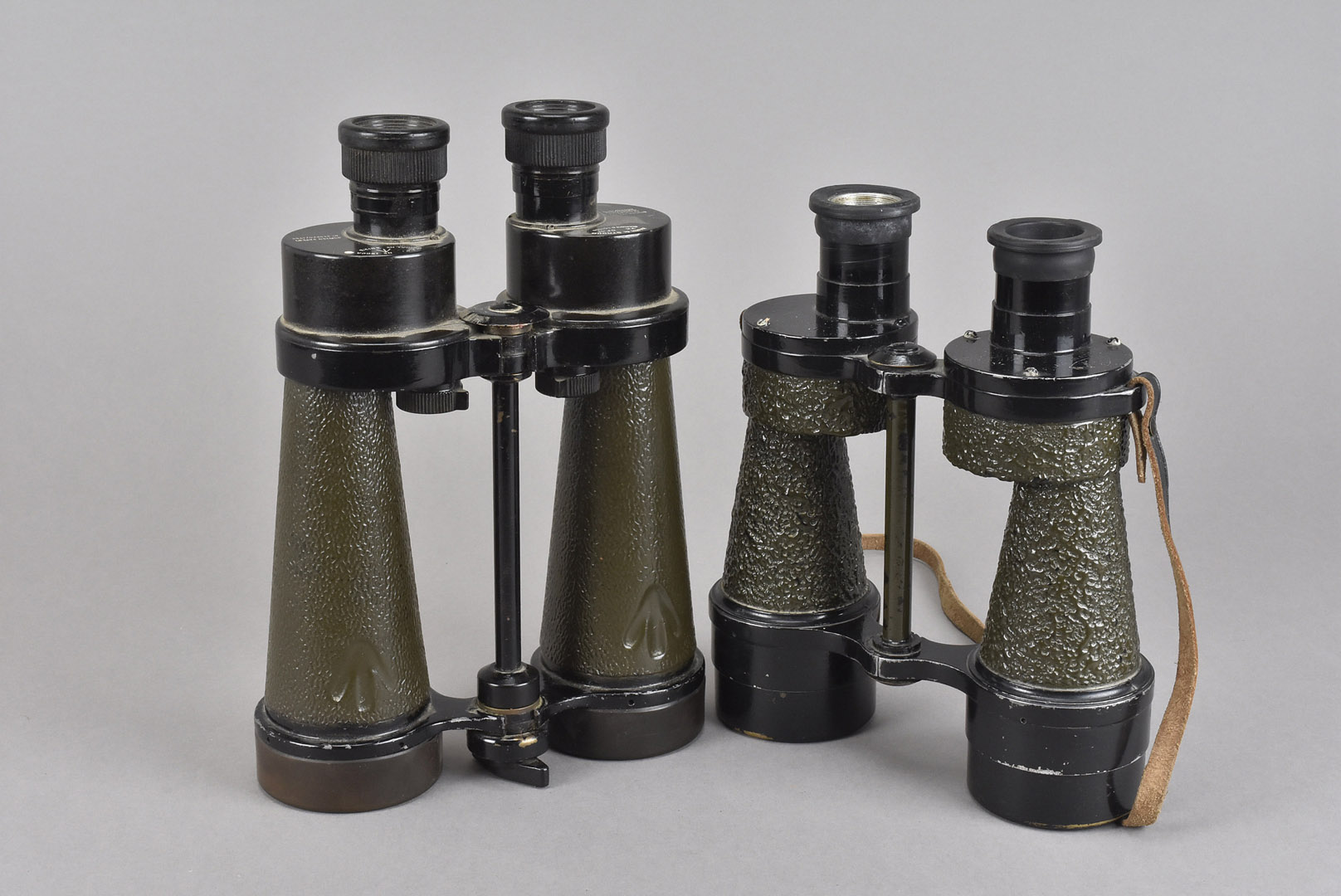 A pair of Barr & Stroud 7X CF41 WWII military issue field binoculars, serial 38123, with night