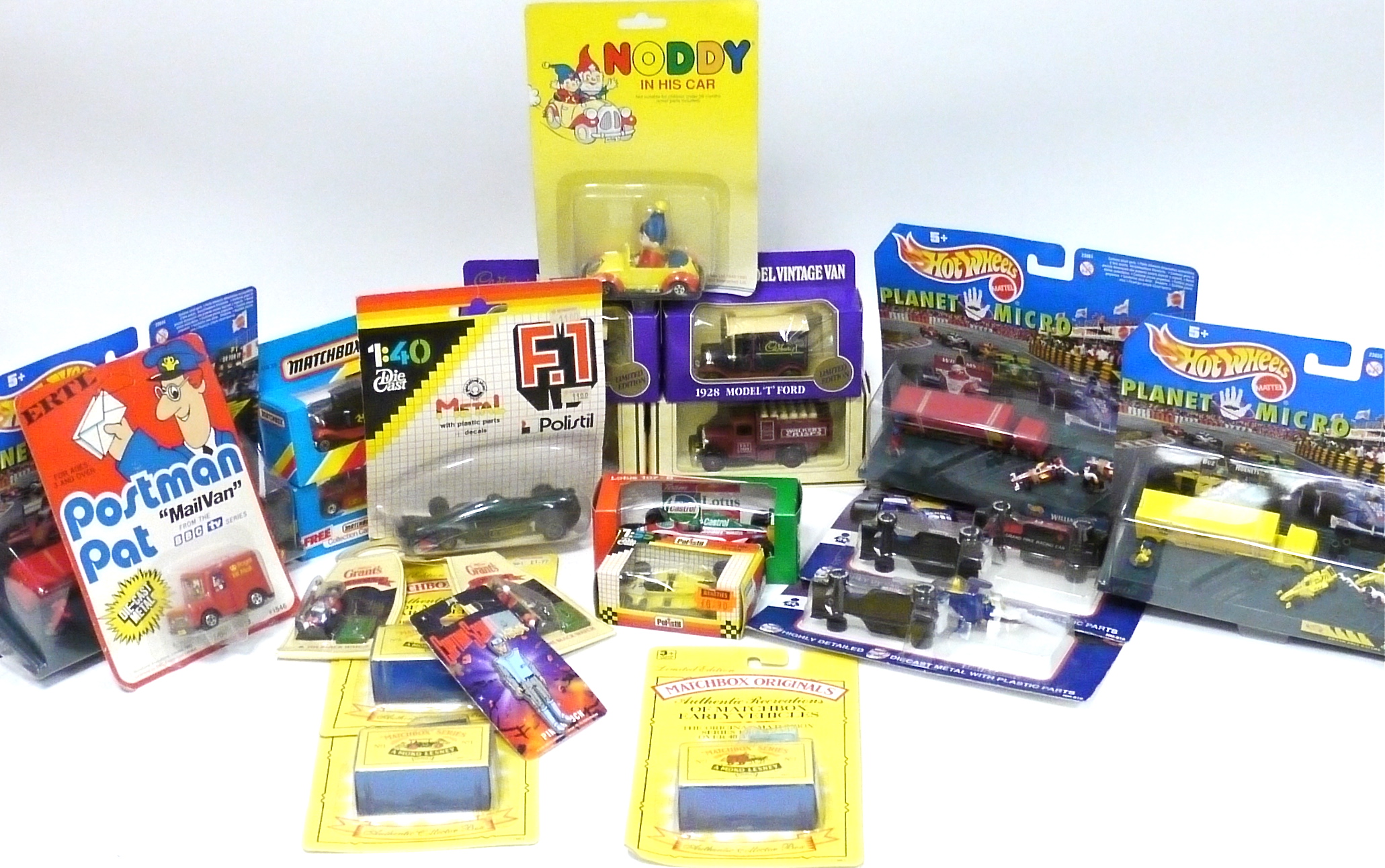 Modern Diecast by Matchbox, HotWheels, Lledo and other Diecast, racing cars, historical,