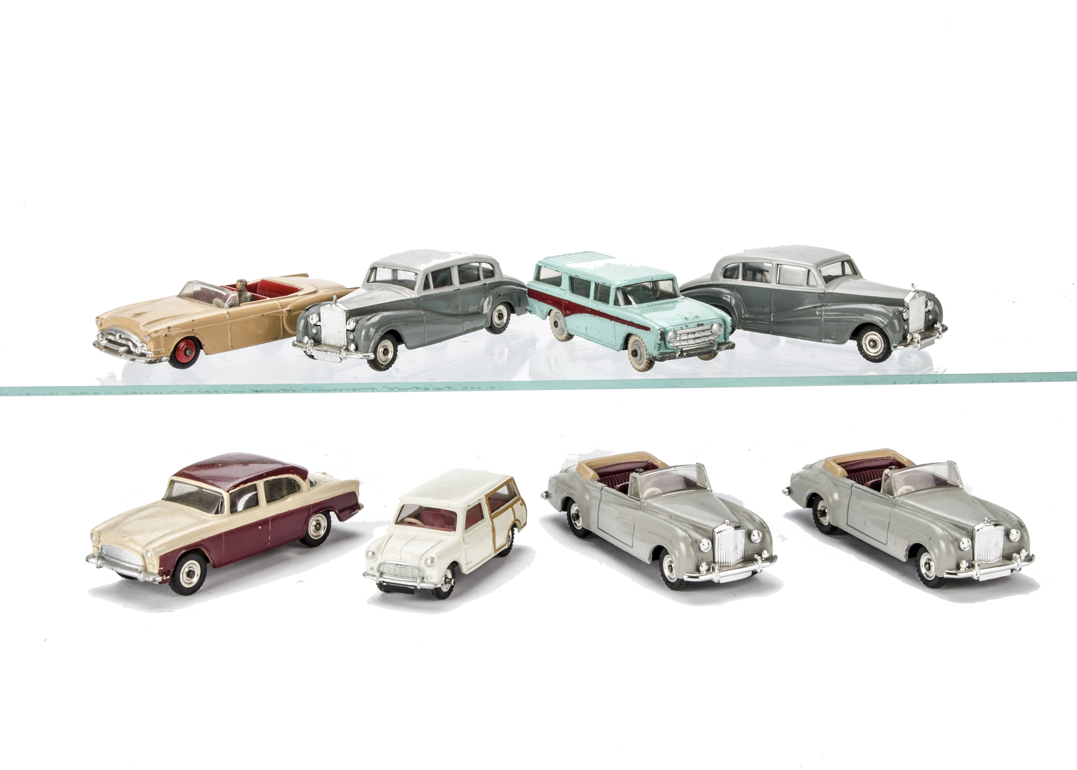 Dinky Toy Cars, 150 Rolls-Royce Silver Wraith (2), 194 Bentley S2 (2), 132 Packard, 165 Humber Hawk,