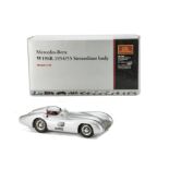 A CMC 1:18 Mercedes-Benz W196R 1954/55 Streamliner body, M-044, in original box with certificate, E,