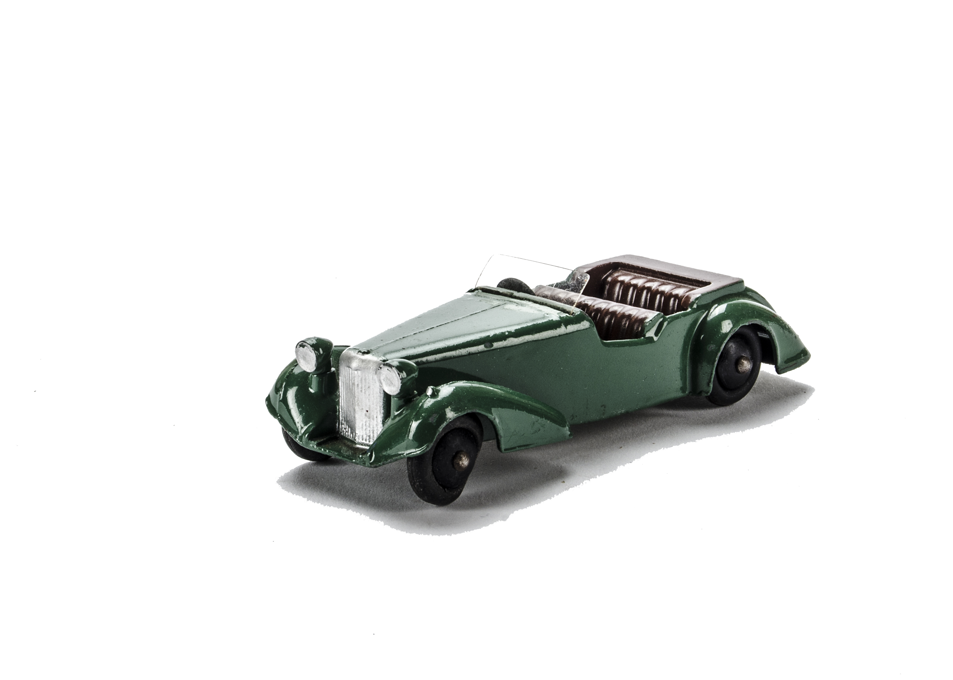 Early Post-War Dinky Toys 38d Alvis Sports Tourer, green body, brown seats, khaki base, black smooth