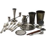 A set of six Art Deco period silver plated forks, together with a brass beaker and more (parcel)