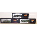 Bachmann OO Gauge Southern Steam Locomotives and Tenders, comprising Mogul 31843 in lined BR