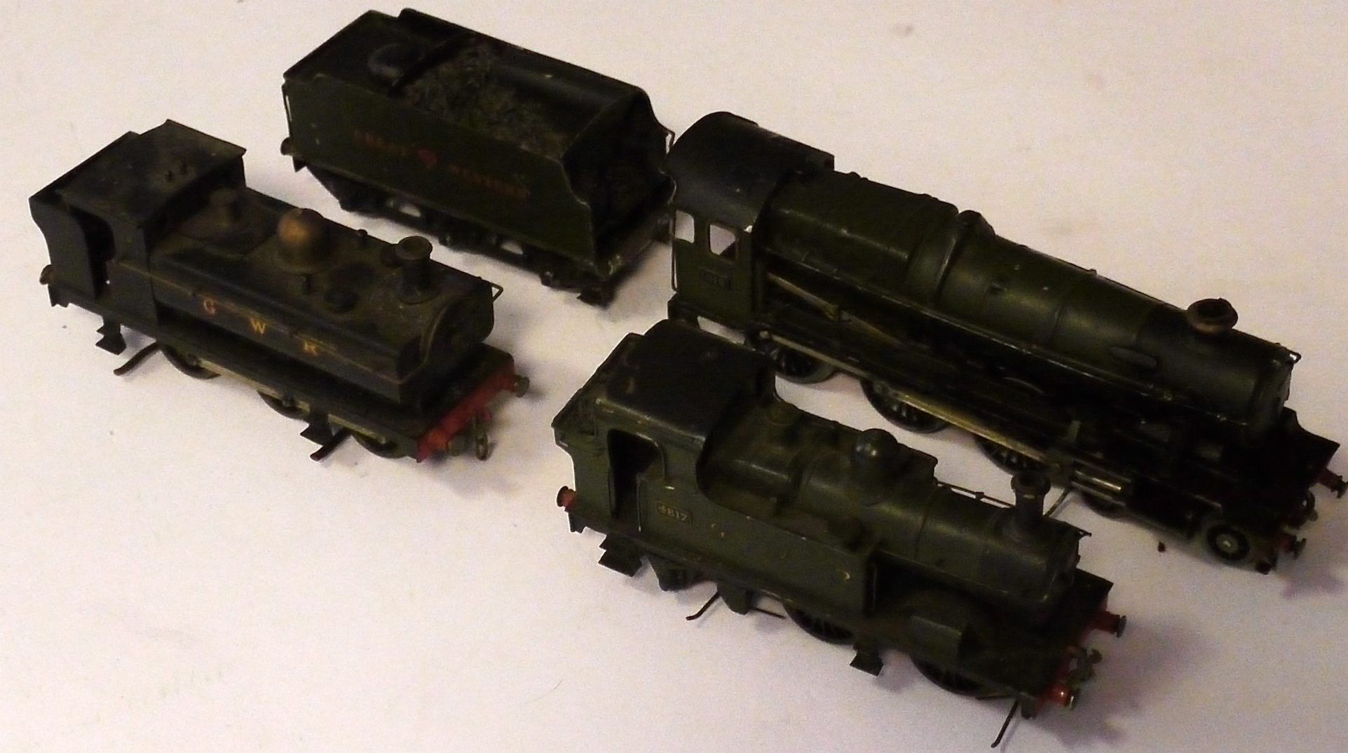 Three Historic OO Gauge GWR Locomotive Models for 'Outside-Third' Rail Operation, possibly by Bond's