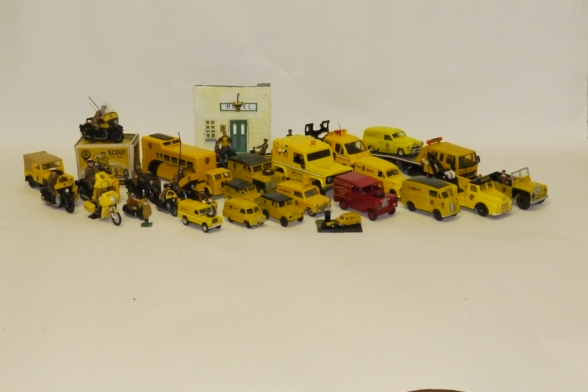 Automobile Association Vehicles, Mostly repainted and unboxed, Including a white metal painted