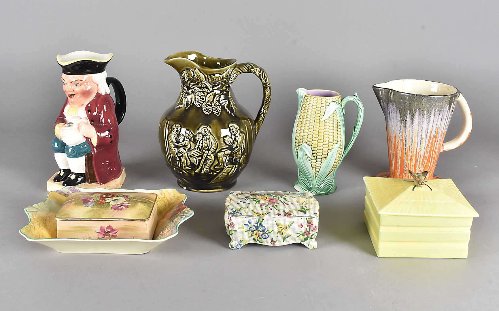 A collection of 20th Century ceramics, including a Royal Winton floral decorated candy box, a