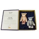Steiff Limited Edition Hello 2000 Good-Bye 1999, 2728 limited for 1999, in original book box with