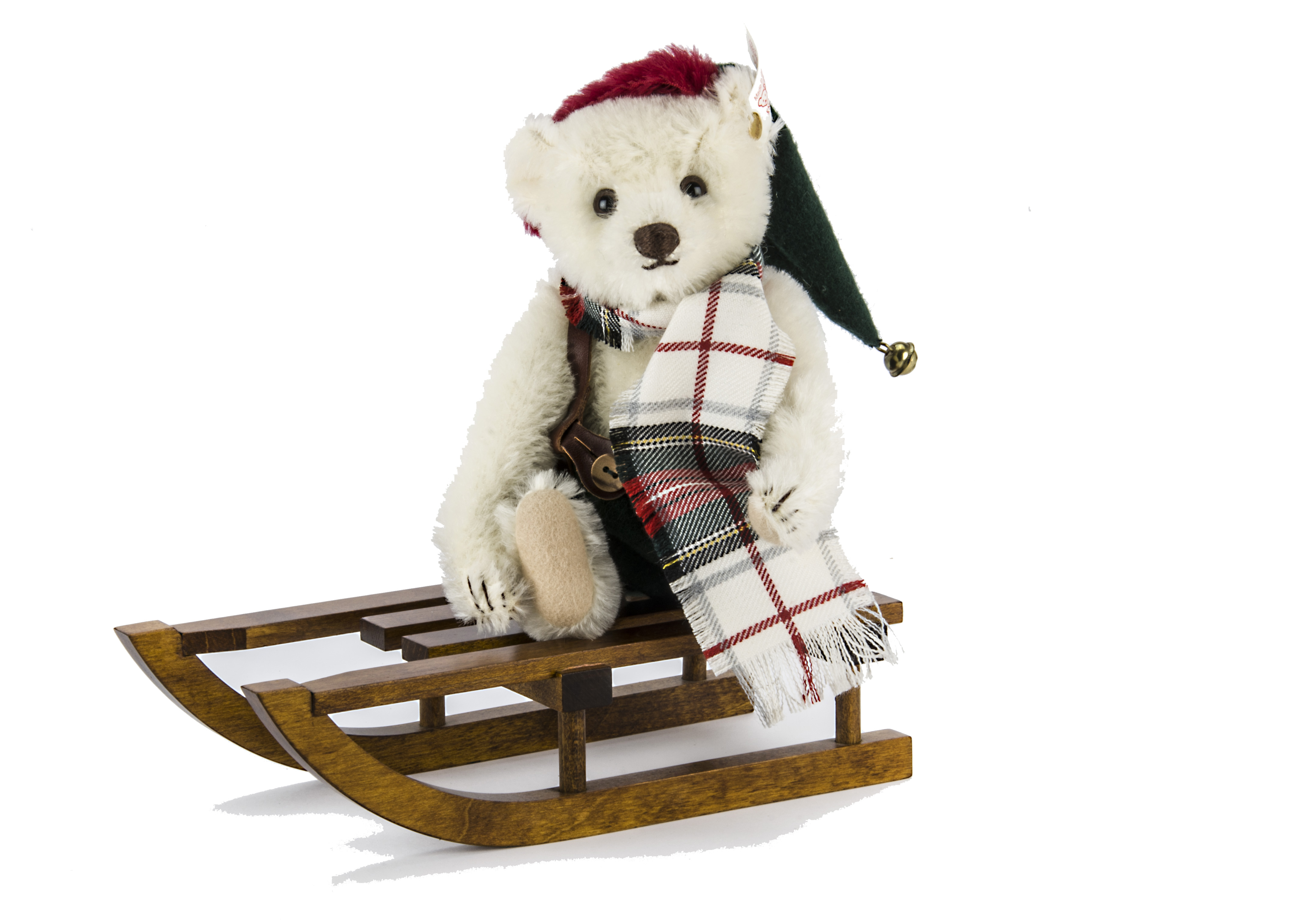 A Steiff Limited Edition Winter Bear, 1233 of 4000, in original box with certificate, 2000