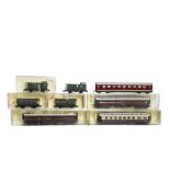 Trix Express OO/H0 Gauge Boxed 3-rail Coaching Stock, including brown Wagons-Lits coaches ref 43392,