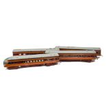 Modern Lionel Standard Gauge 3-rail ‘Hiawatha’ 4-car Coach Set (to match the above locomotive),