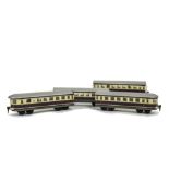 A Meister/Baecker Continental 0 Gauge 3-rail 4-car Coach Set, a Deutsche Reichsbahn 4-coach set in