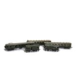 Märklin H0 Gauge 3-rail Pre-war/Wartime ref 328/351/354 Coaching Stock, comprising 351SB second-