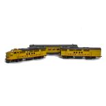 Tenshodo H0 Gauge Union Pacific F-9 Diesel Locomotive and Coaching Stock, the locos a powered A unit