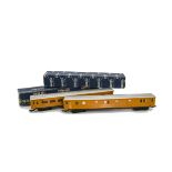 A Rake of Four Uncommon Rivarossi H0 Gauge American ‘Hiawatha’ Coaches, in ‘Milwaukee Road’ orange/