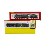 Four Hornby (China) 00 Gauge BR green Britannia Class Locomotives and Tenders, R2565 70013 ‘Oliver