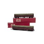 Hornby-Dublo 00 Gauge maroon super detail Suburban Coaches, 4083 1st/2nd (3, one boxed) and 4084